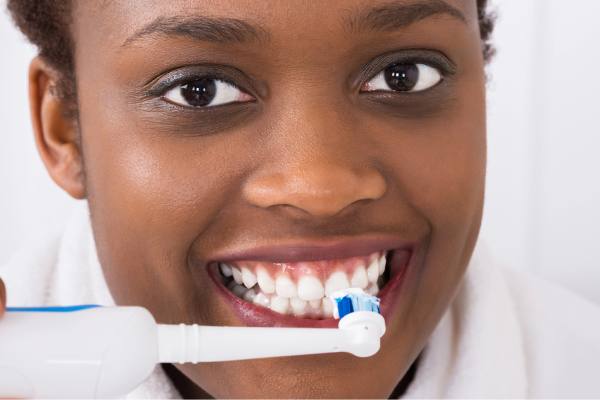 brush teeth